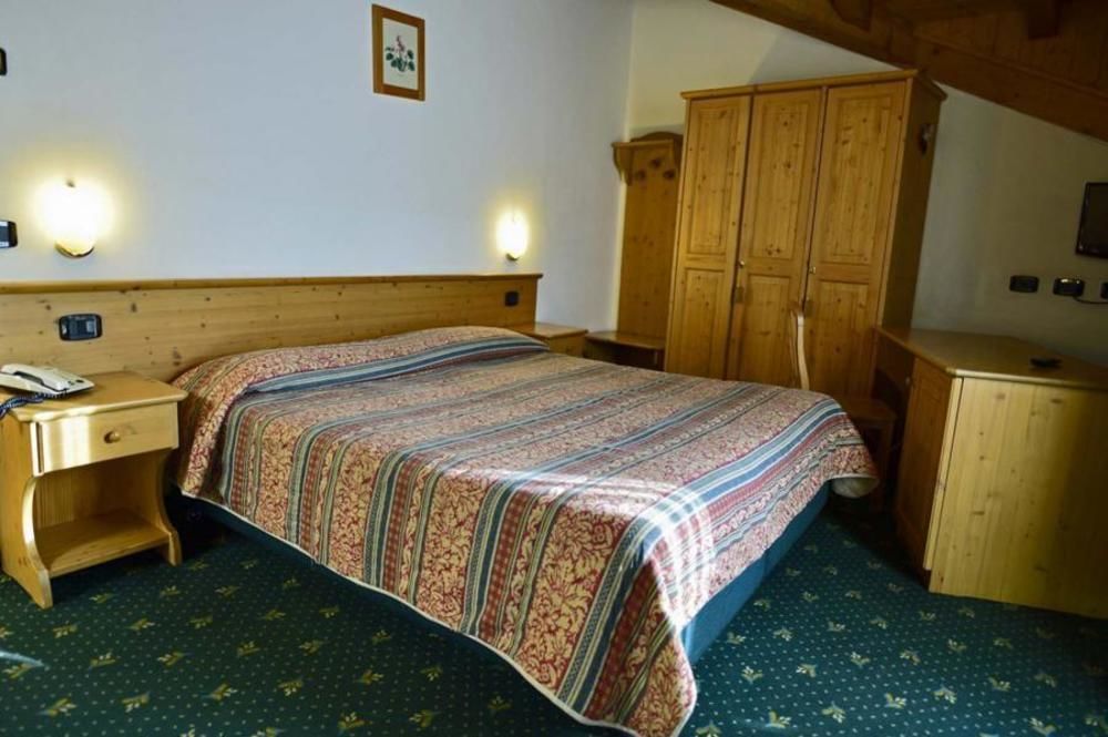 Alp Hotel Dolomiti Dimaro Luaran gambar